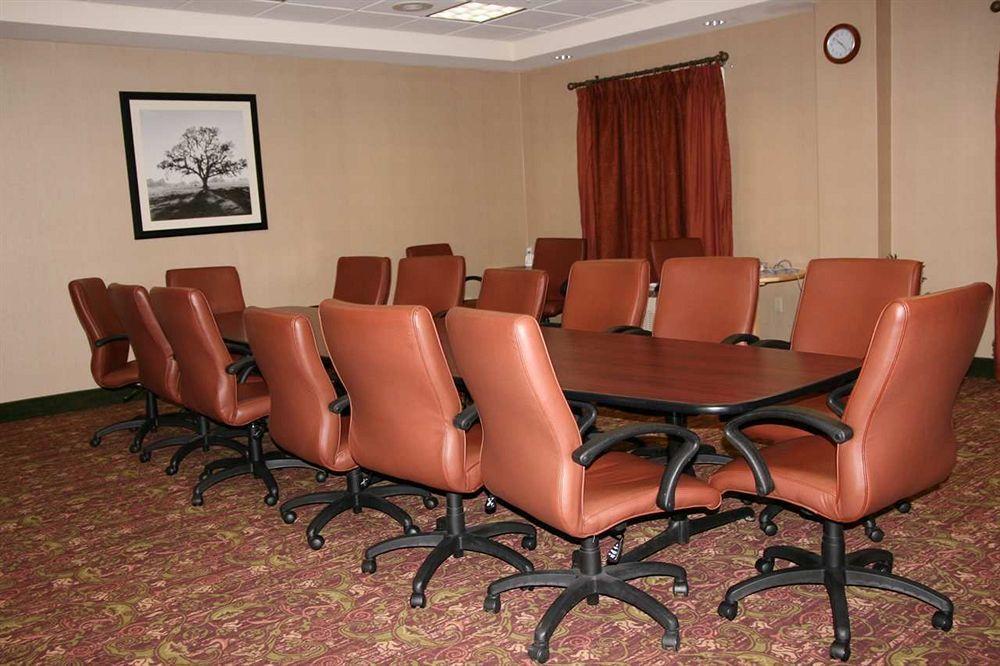 Hotel Hampton By Hilton Brattleboro Einrichtungen foto